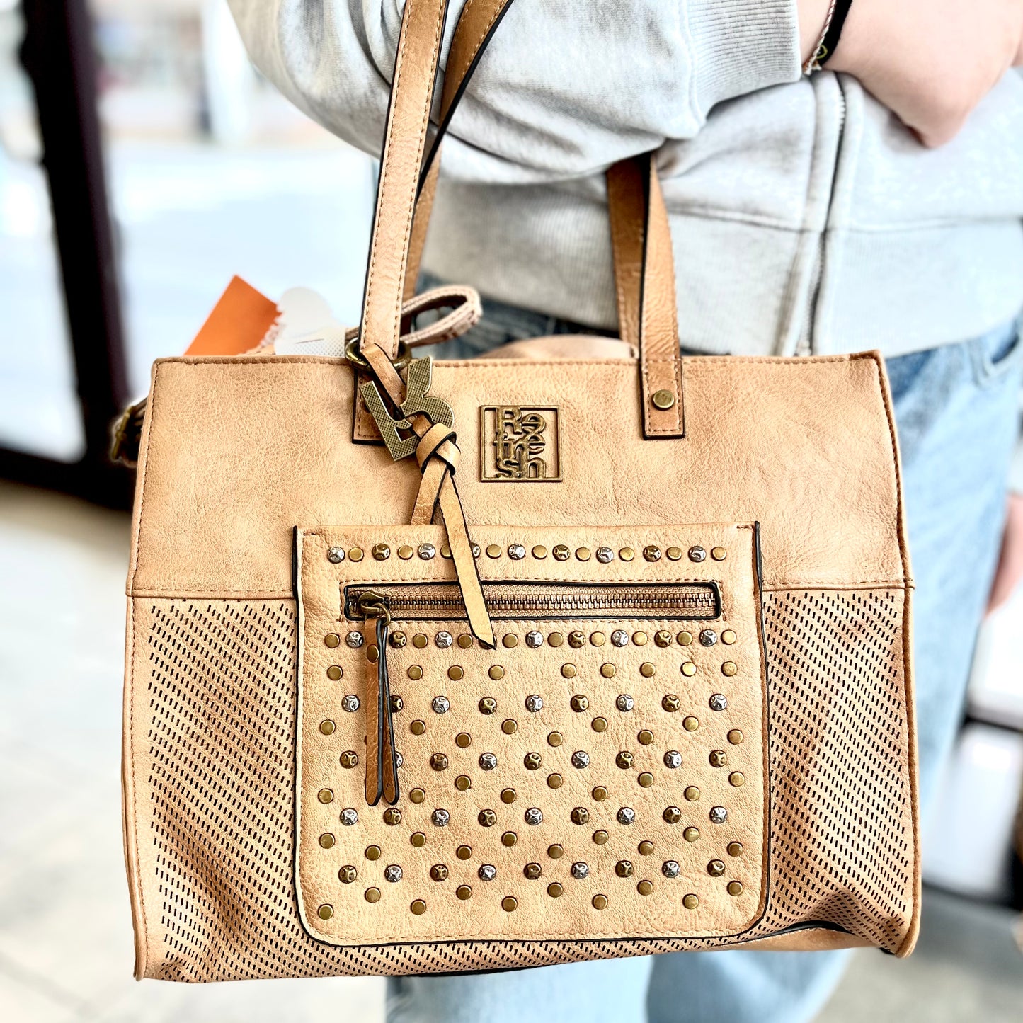 Refresh 183349 Camel