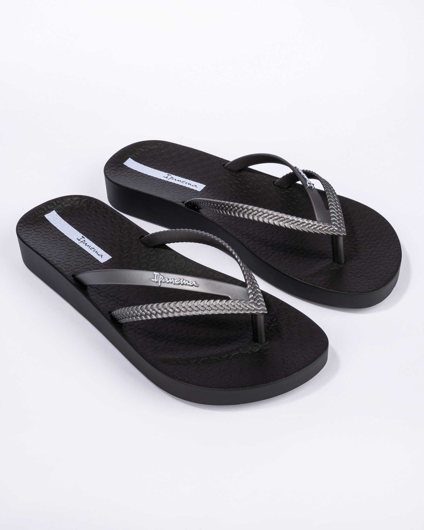 Ipanema Bossa Soft V Fem Black Silver